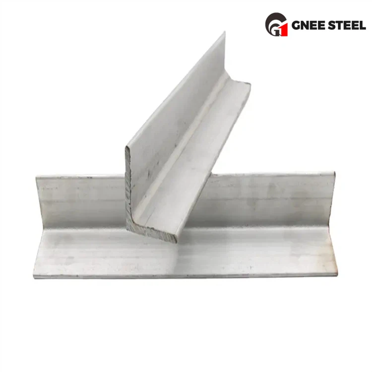 Oceľový uhol SS540